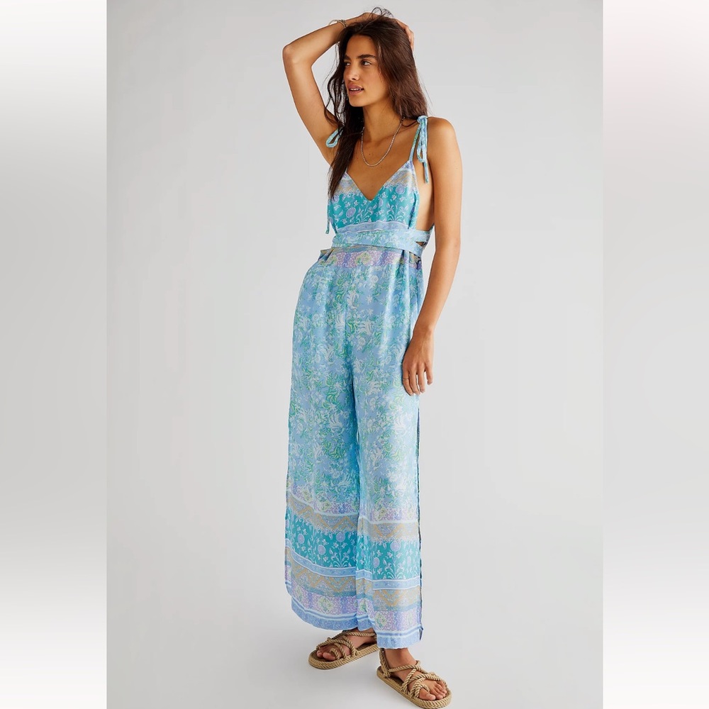 NWOT! Free people jumpsuit